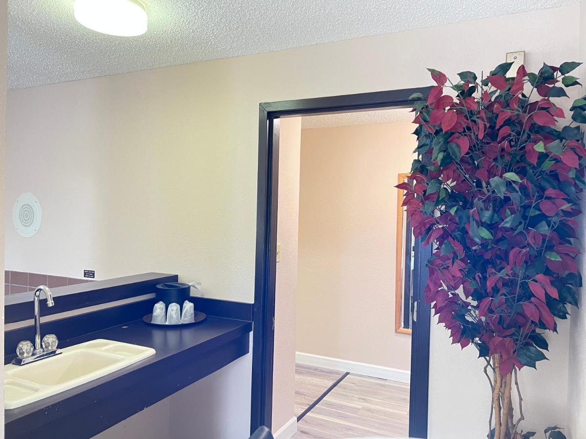 Viking Arms Inn - ラディントン エクステリア 写真